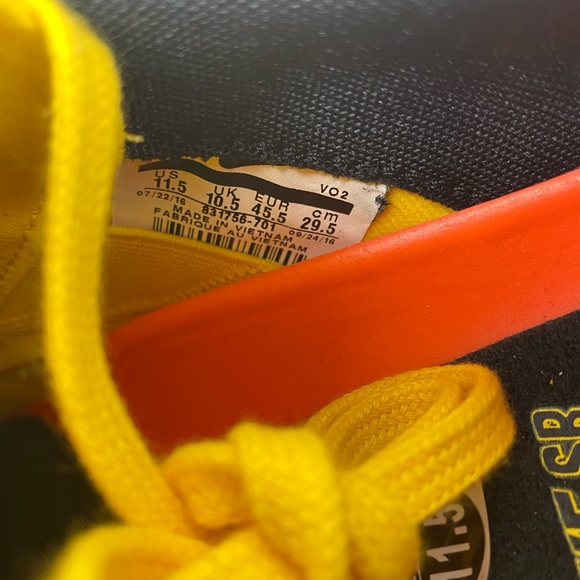 Nike SB Bruin Hyperfeel Tour Yellow Men Brand New - Picture 8 of 15